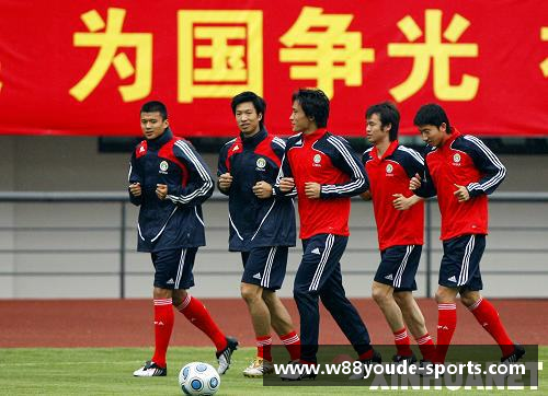 球员敬礼：体育场上的风度与仪态